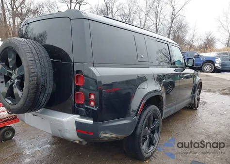 2024 Land Rover Defender 130 P400 S z USA, uszkodzony, nr VIN SALEJFEU4R2282977